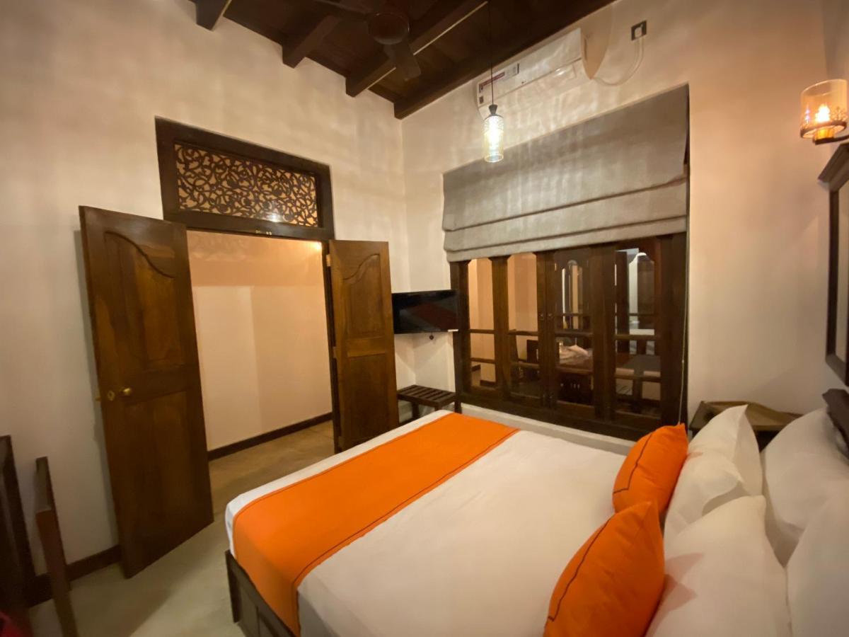Bed and Breakfast The Dutch Boutique Ґалле Екстер'єр фото